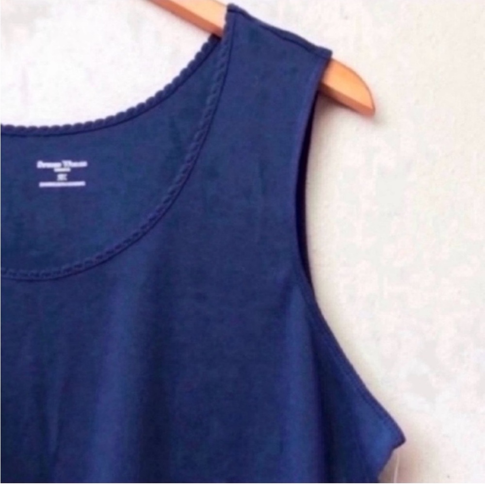 Plus Size Navy Blue Solid Sleeveless Tank Top